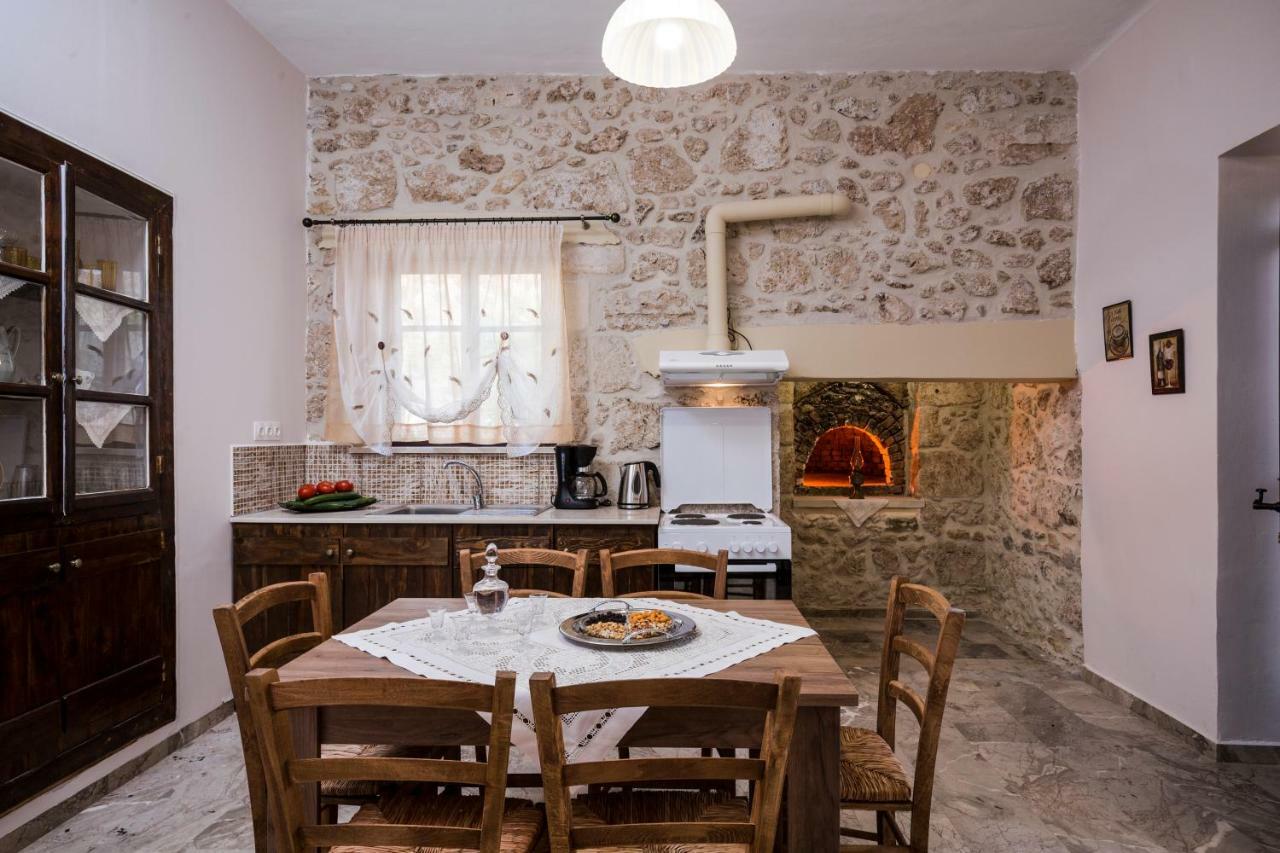 Вилла Nepheli Stone House Platanos  Экстерьер фото