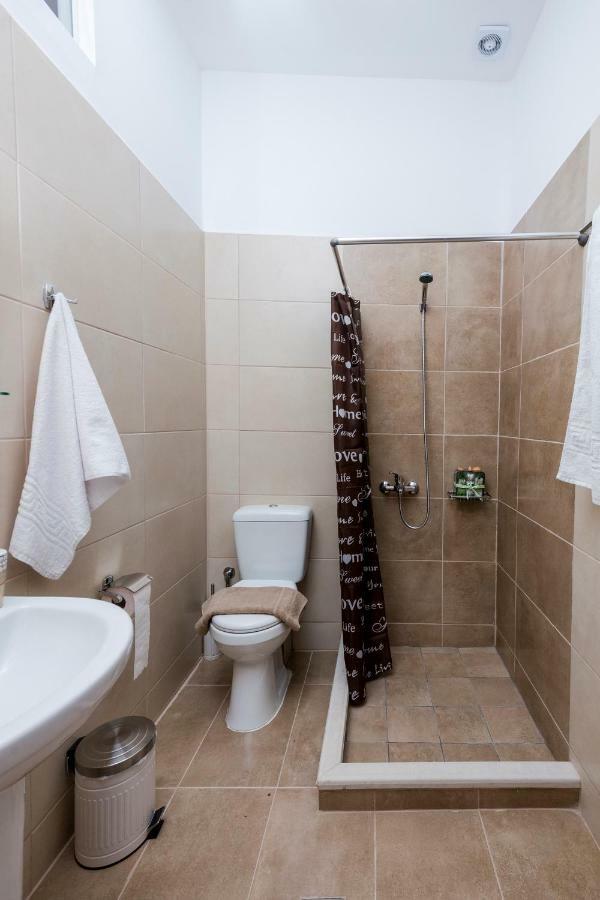 Вилла Nepheli Stone House Platanos  Экстерьер фото